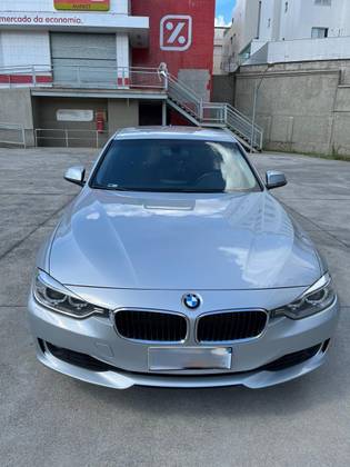 BMW 320i 2.0 16V TURBO GASOLINA 4P AUTOMÁTICO BMW 320i 2.0 16V TURBO GASOLINA 4P AUTOMÁTICO